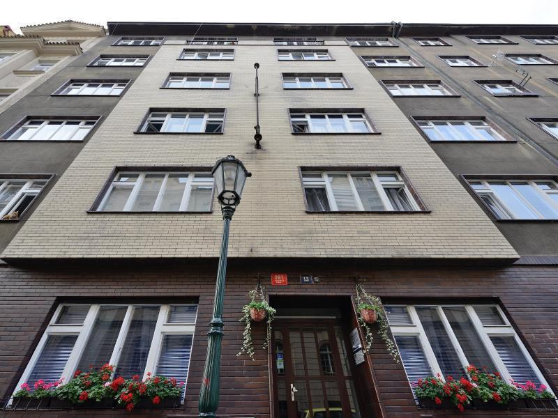 Apartment Konvikt Прага Екстериор снимка