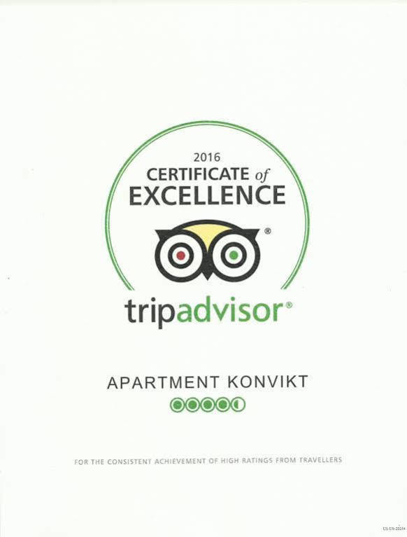Apartment Konvikt Прага Екстериор снимка